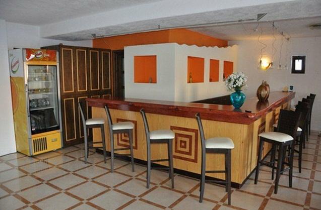 Ilidi Rock Apartments Tilos Restaurant foto